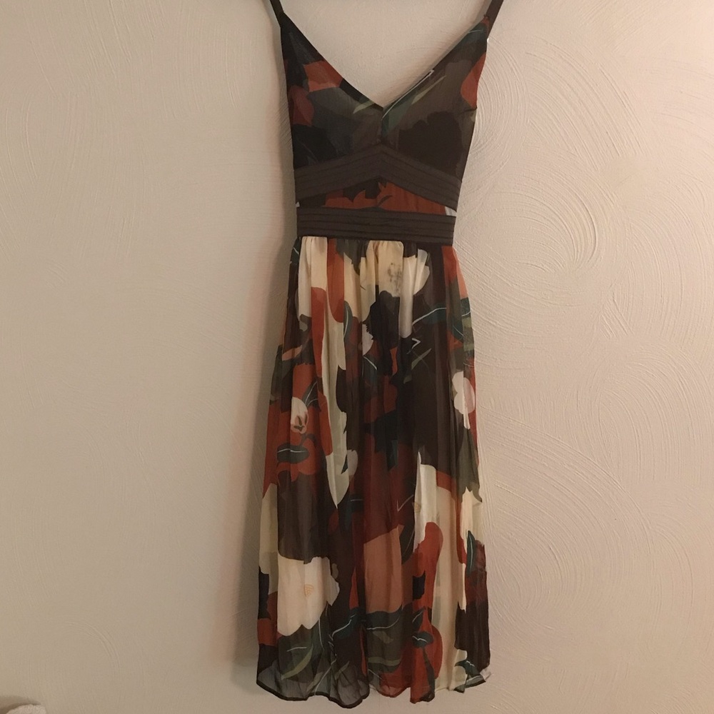 🌷Forever 21 Handkerchief Dress